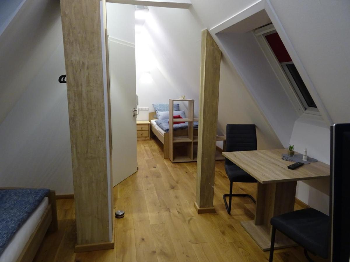 Pensionszimmer Ziaglhidde Rottenburg am Neckar Exterior foto